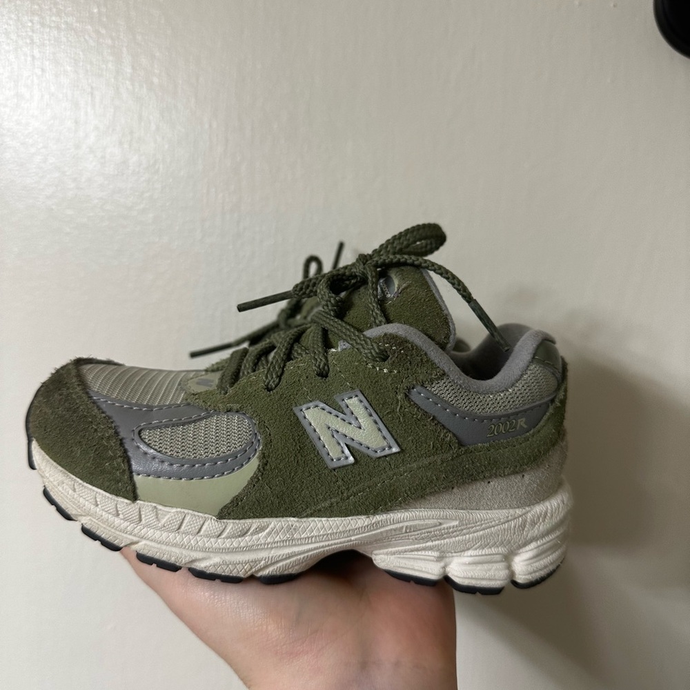 New Balance Kids' Olive and Gray 2002 Sneakers